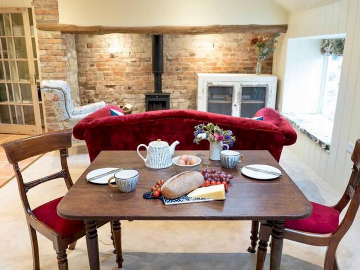 Pass The Keys Goose Feather Barn, Wedmore Luxury Cottage For Two المظهر الخارجي الصورة