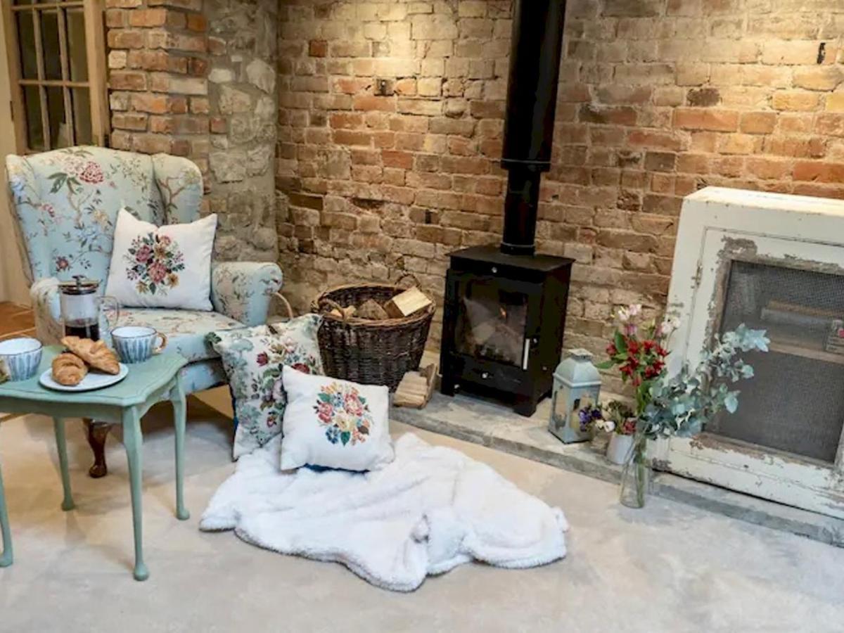 Pass The Keys Goose Feather Barn, Wedmore Luxury Cottage For Two المظهر الخارجي الصورة