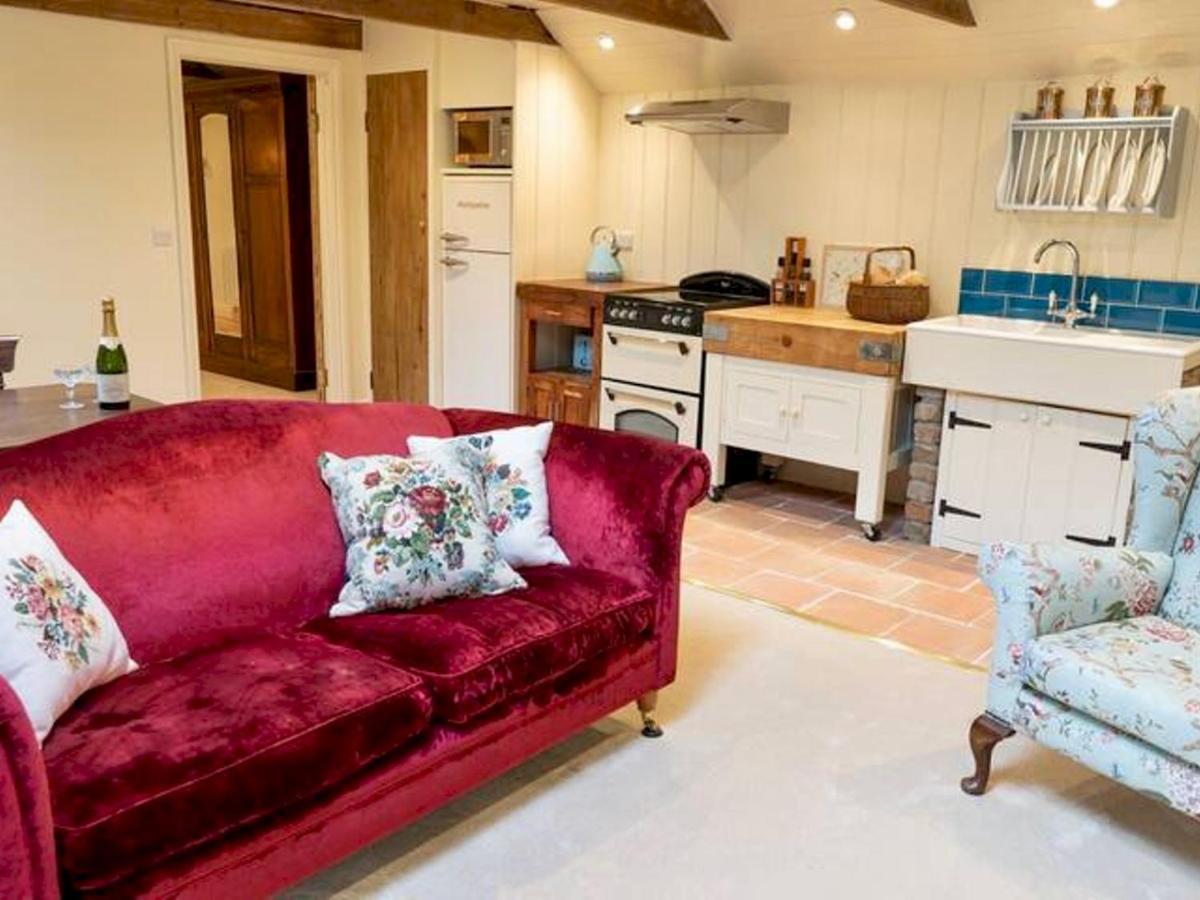 Pass The Keys Goose Feather Barn, Wedmore Luxury Cottage For Two المظهر الخارجي الصورة