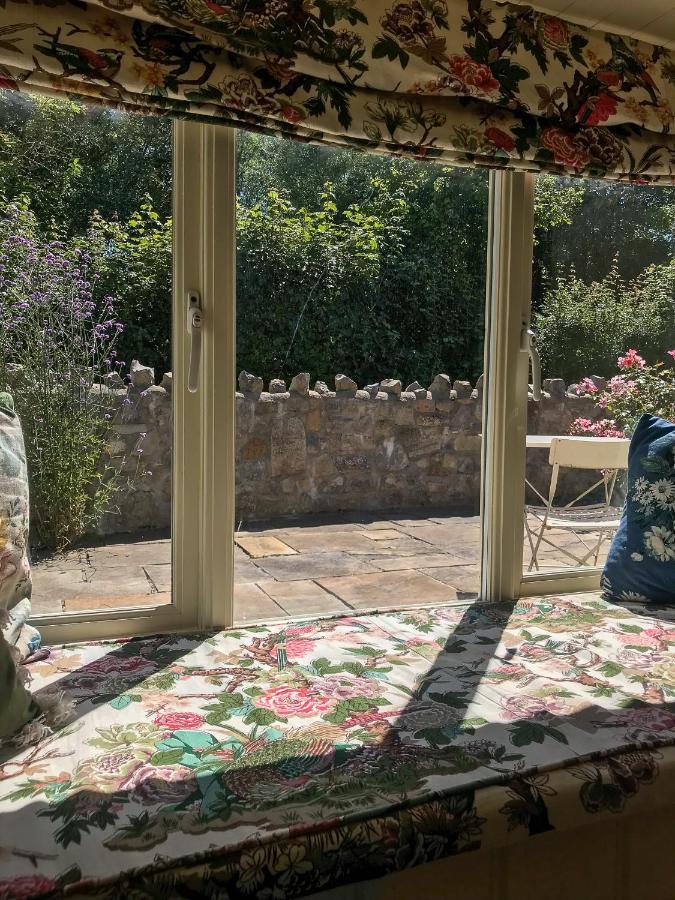 Pass The Keys Goose Feather Barn, Wedmore Luxury Cottage For Two المظهر الخارجي الصورة
